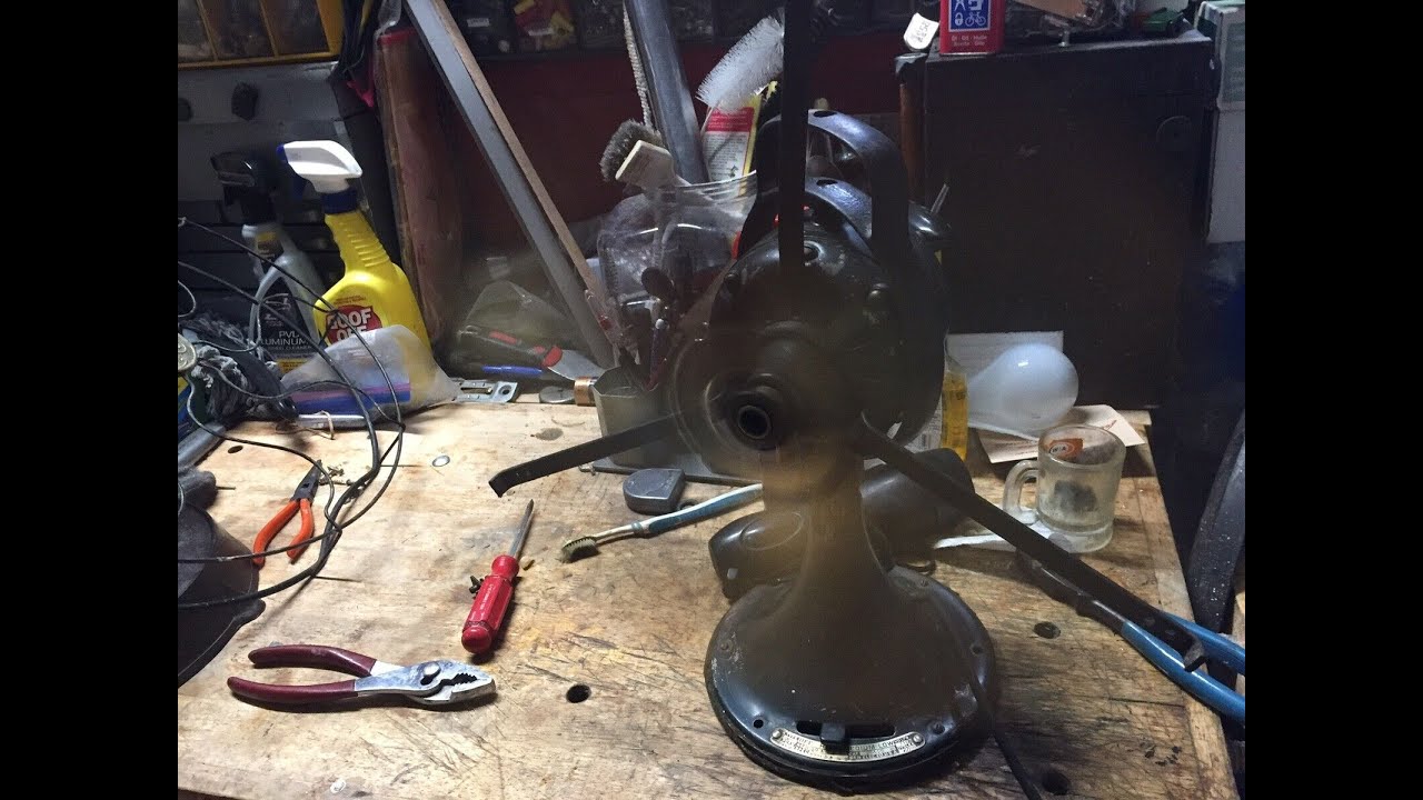 1906 Hunter Tabletop Fan