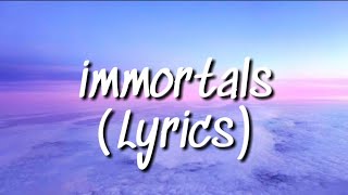 Video thumbnail of "FALL OUT BOY - Immortals || LYRICS WORLD ||🎵"