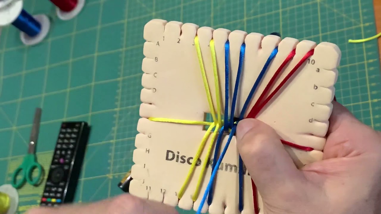 Pulsera Kumihimo Bandera tricolor