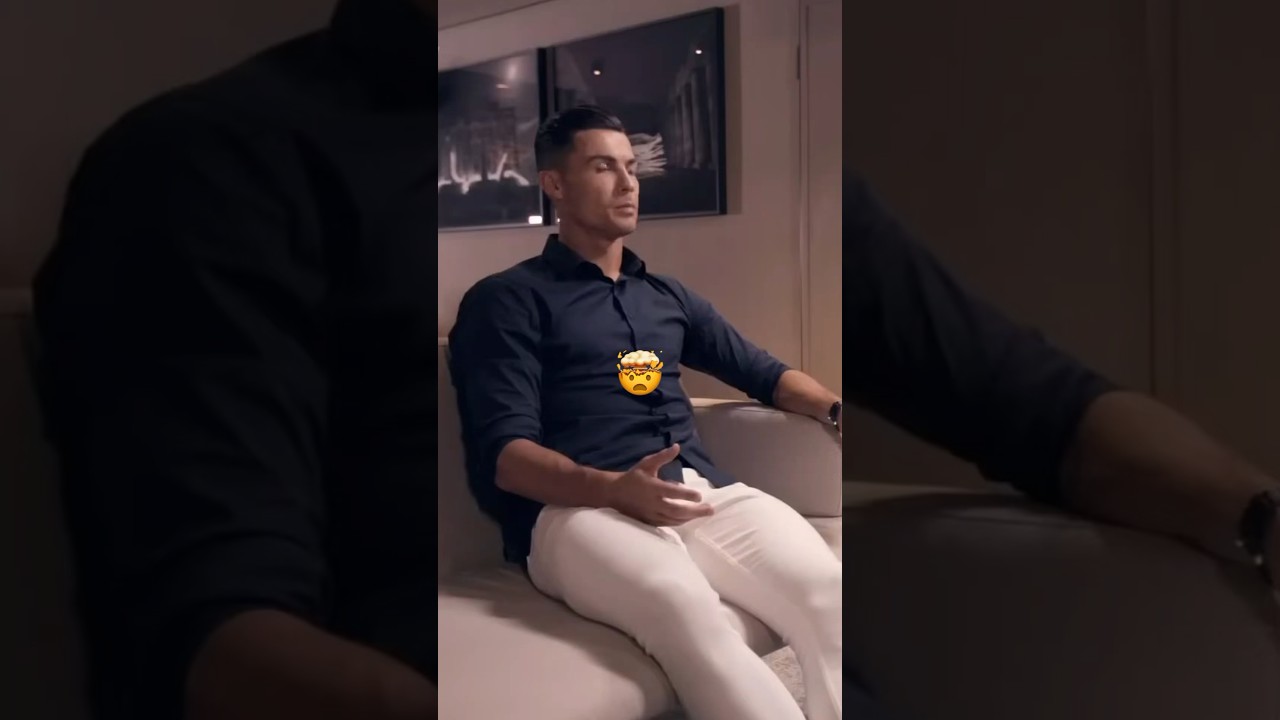 Ronaldo says he is better than Messi 😨#shorts