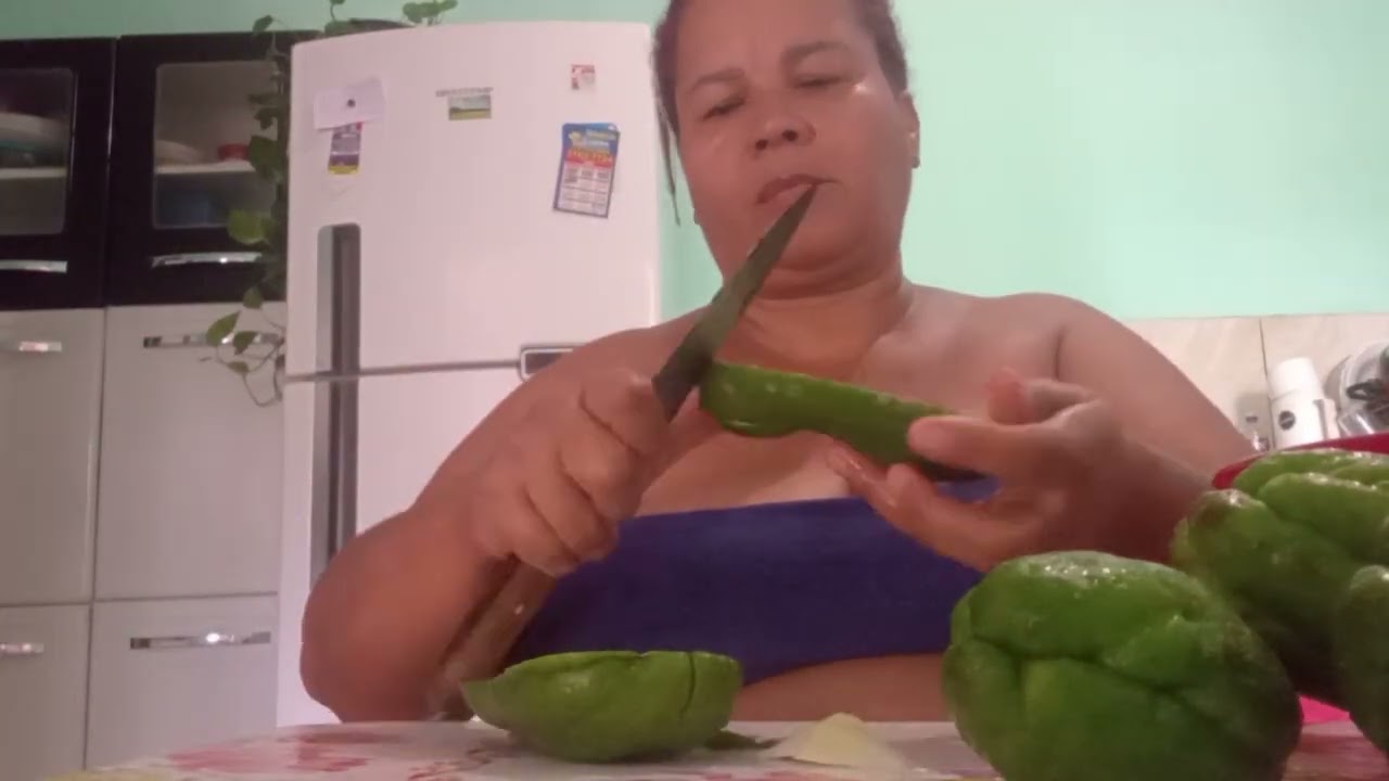 Fiz um almoço delicioso+suco Detox😋😋😋