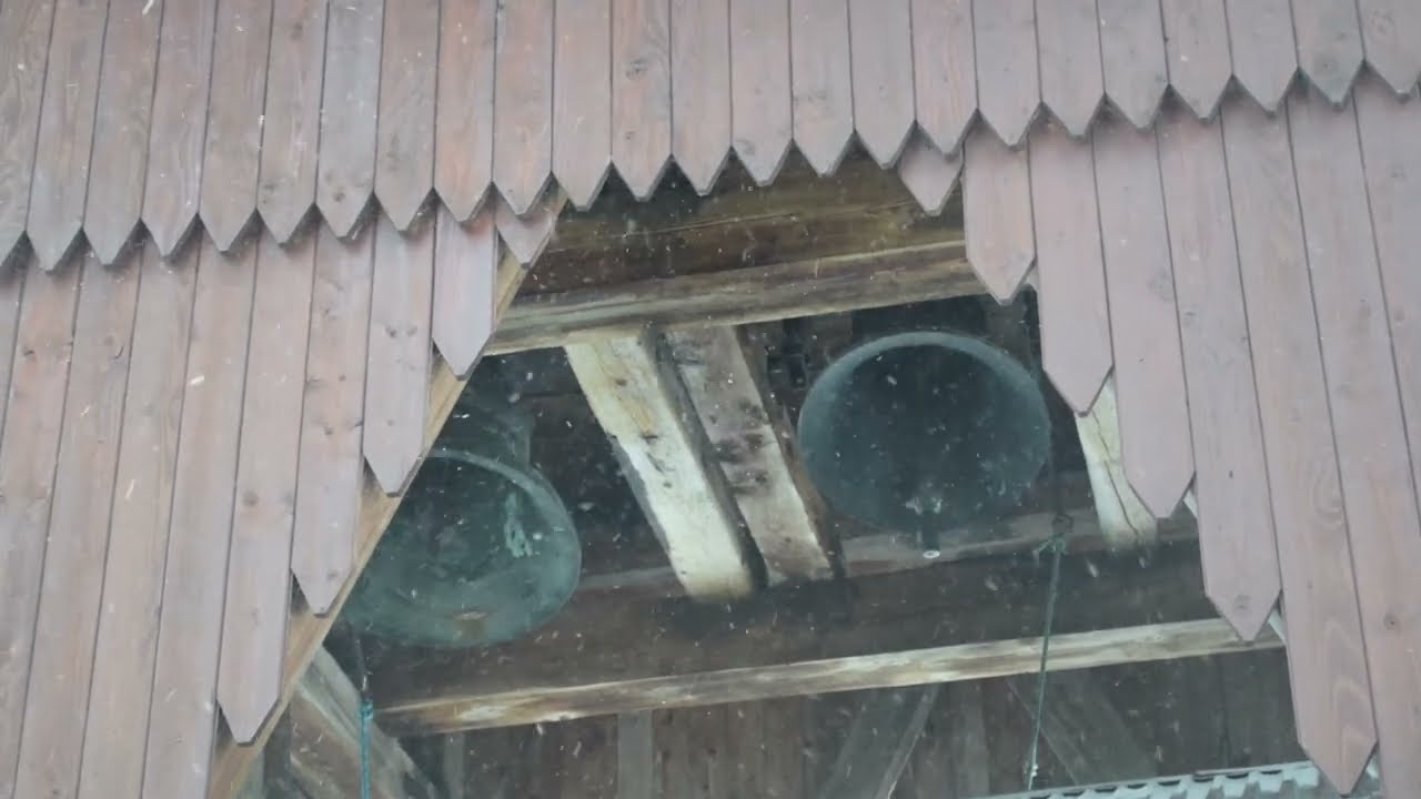 Konieczna / Koнeчнa - Dzwony cerkwi gr-kat. pw. św. Bazylego Wielkiego (obecnie prawosławna)