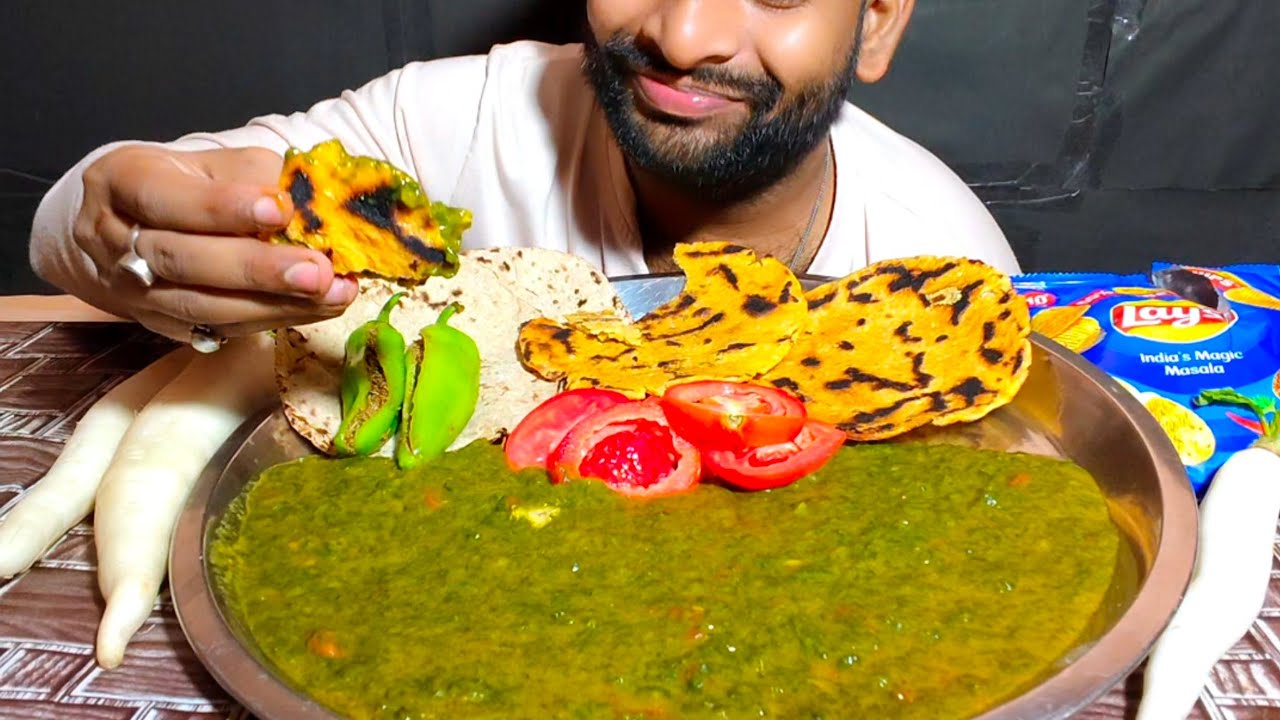 Winter Special Sarso ka Saag Makke Bajra Mix Roti With Mix Achar Mukbang | Chatora ki Duniya  