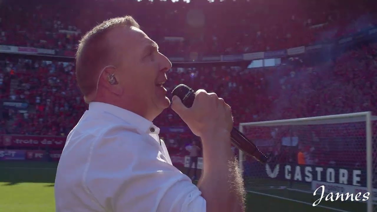 Aftermovie - Jannes zingt Eleonora bij FC Twente