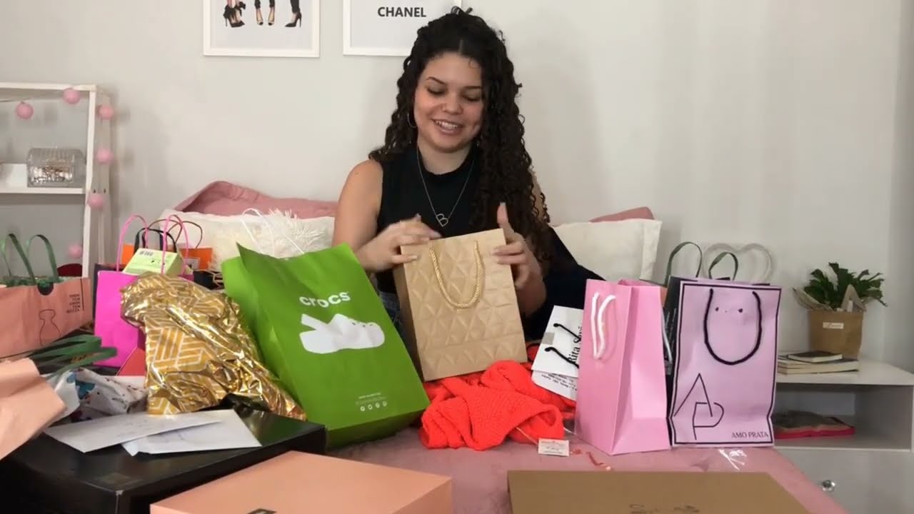 Abrindo os presentes de 15 anos 🩷