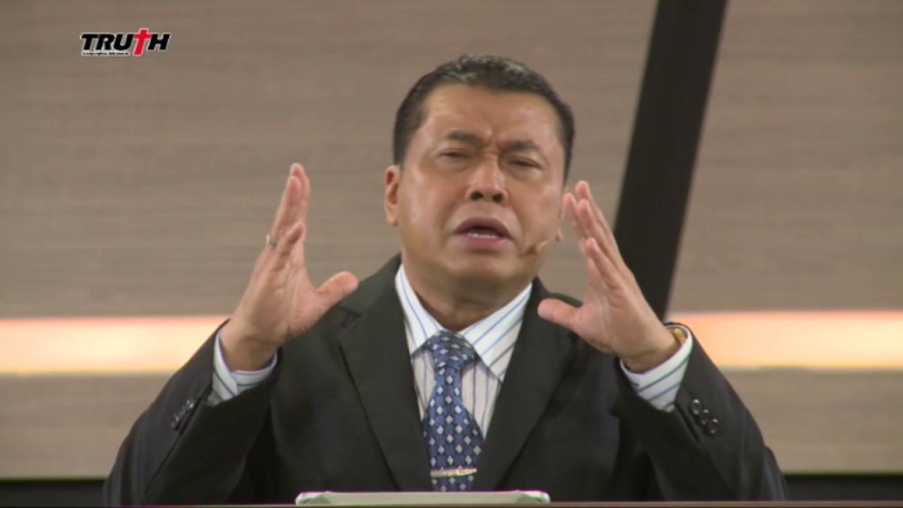 Pdt DR Erastus Sabdono - MEZBAH ABADI