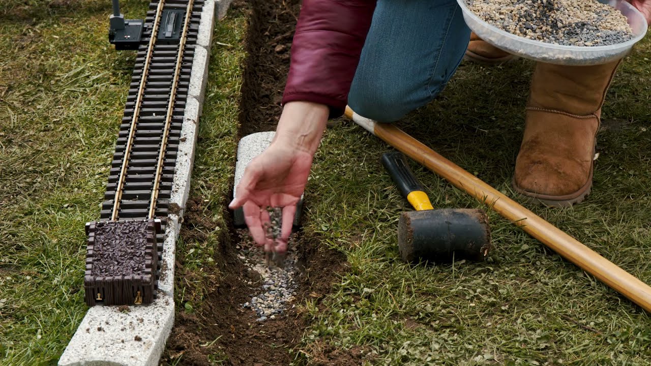 Ringleitung und Trasse für die LGB Gartenbahn - Wir bauen eine Gartenbahn (Teil 8)