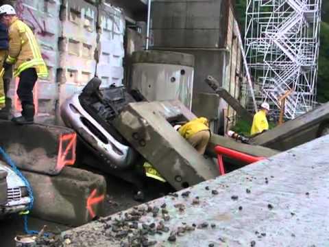 Seattle Fire Department Does Heavy Rescue Training - YouTube
