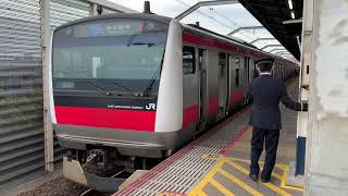 JR京葉線舞浜駅を入線.通過.発車する列車パート1。