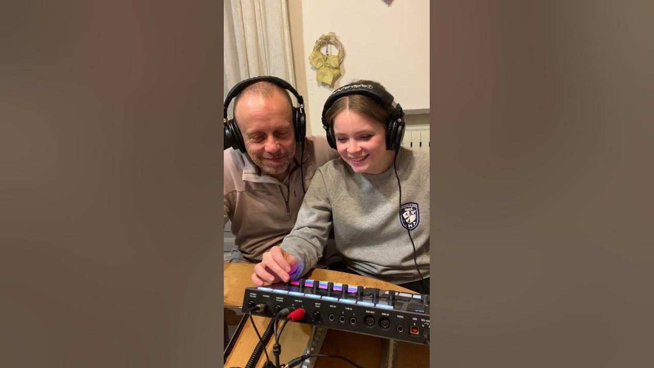 Reactions linstening All 1400 kits of Maschine plus  ( Alex Fain& Doughter) 😂