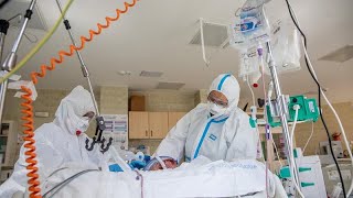 Koronavírus Magyarországon: elhunyt 195 beteg, kimutatták az omikron variánst