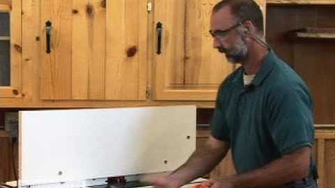 Woodworking Tips: Routers - Trimming Edge Banding on the Routing Table