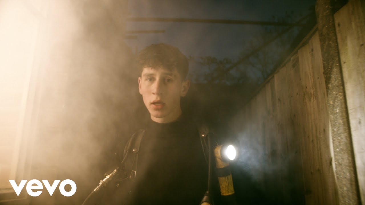 Harvey Jay Dodgson - Oxygen (Official Music Video)