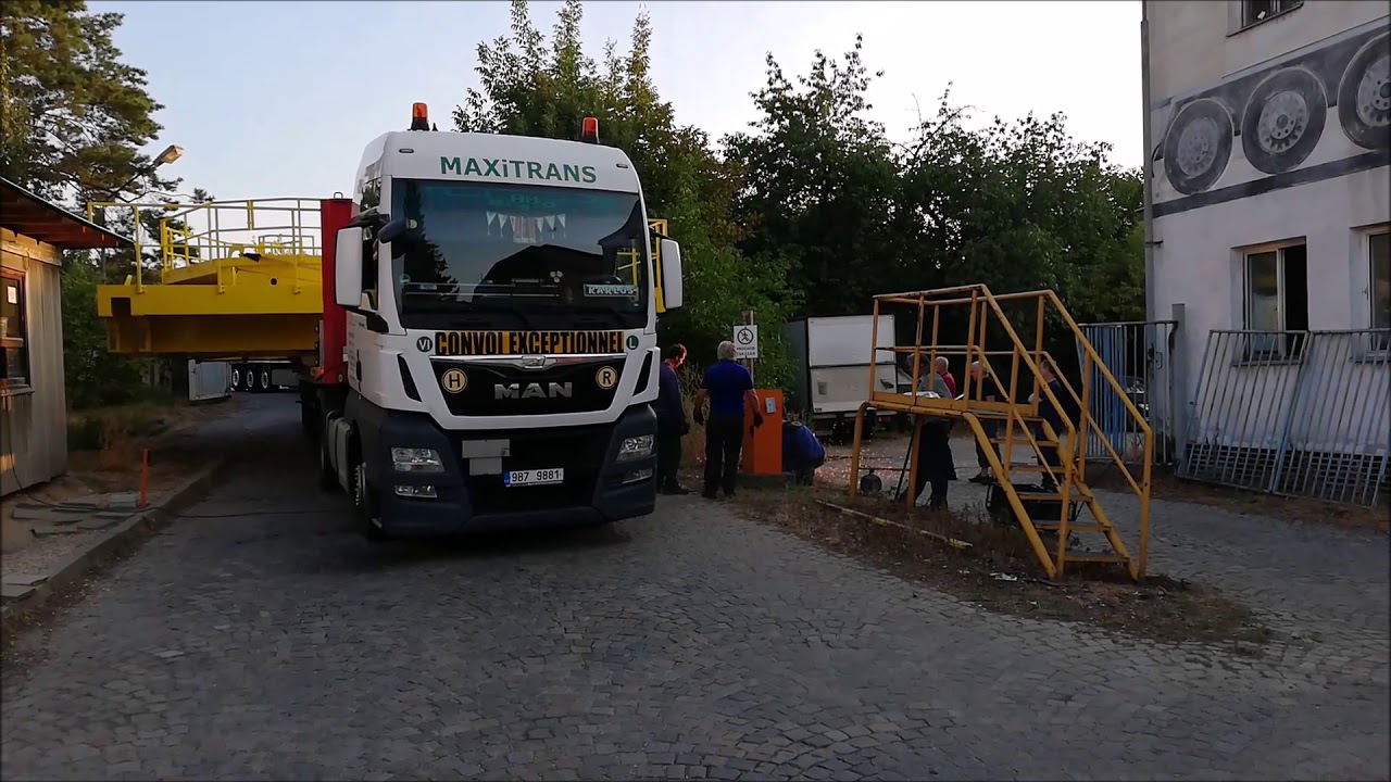 Maxitrans world nadměrný náklad 7,5metrů šířka (Ostrava - Brno)