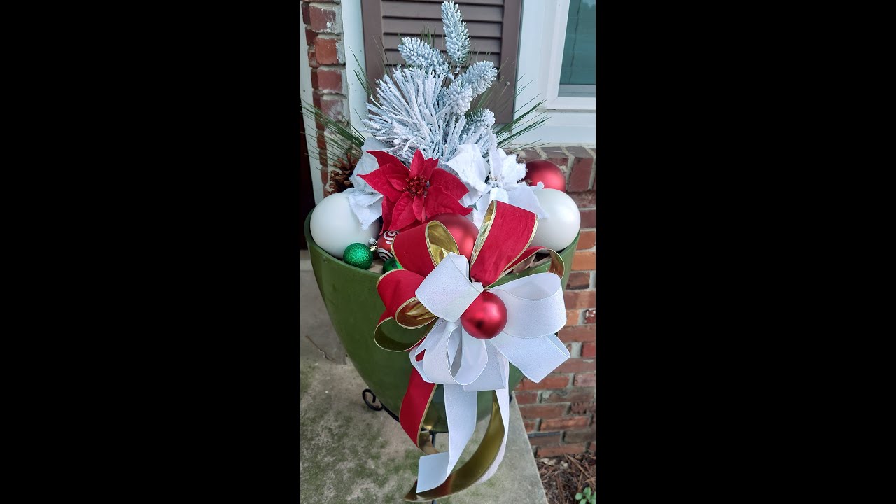 49 How to Decorate a Flower Pot/DIY Ornament Clusters YouTube