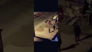 Rafle À Adidjan. Un Civil Plaisante Avec La Police