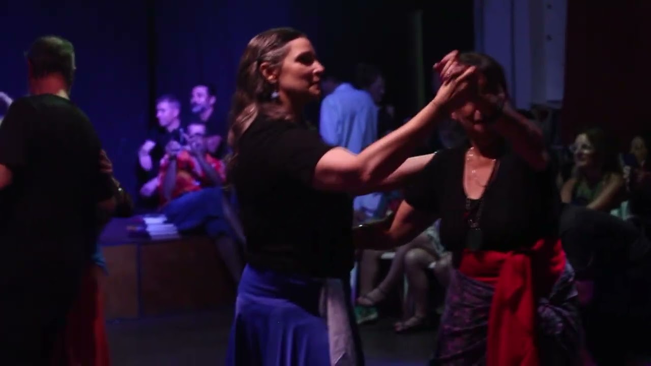 Muestra DANZAVIVA FOLCLORE 2025 Alejandra Cernik. Video 8. Jota cordobesa.