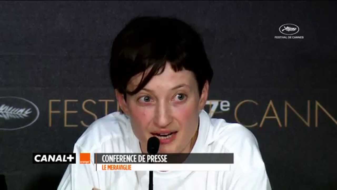 festival of lights Cannes 2014 - Alba Rohrwacher : "Travailler avec ma soeur était tout à fait naturel"