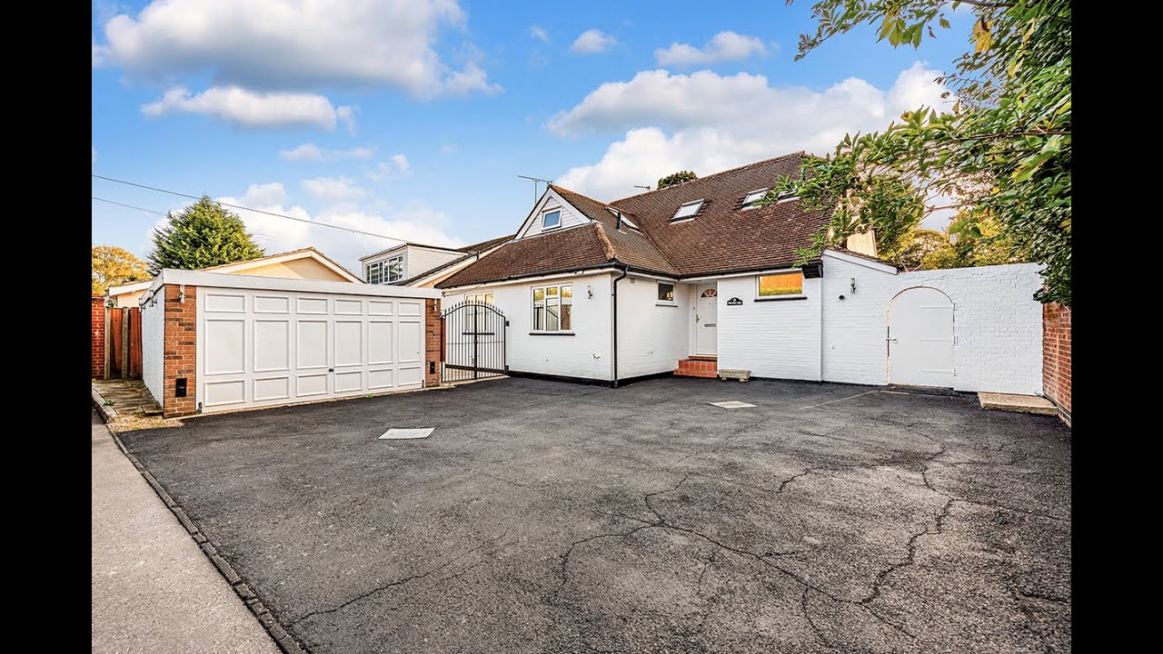 For Sale 4 Bedroom Detached House Old Windsor Guide Price £