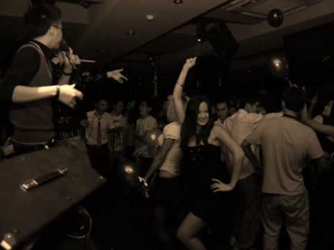 Regardez Mysterions-Mon Amie sur YouTube