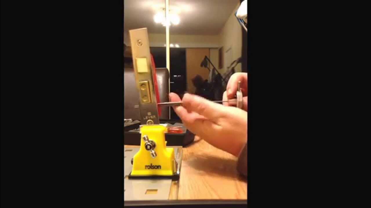 5 lever mortice sash lock picked with a 1stcall lockouts multi gauge