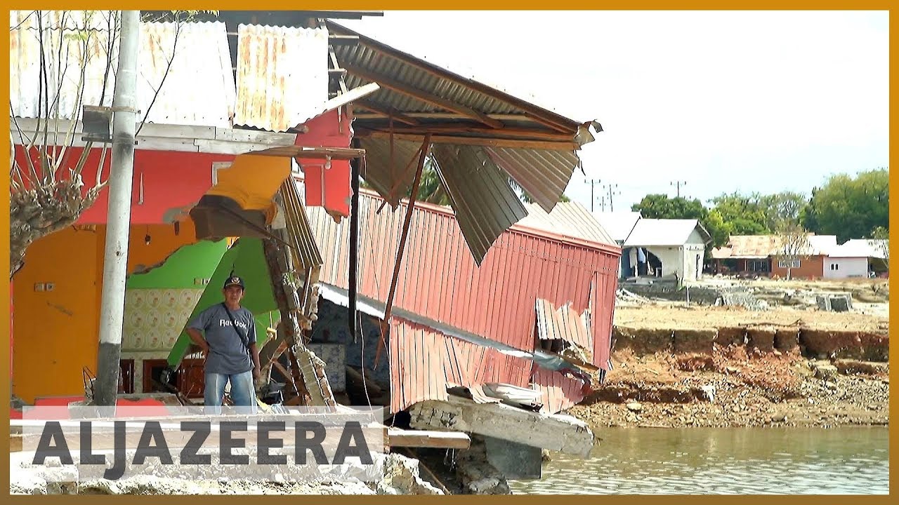 🇮🇩 كارثة إندونيسيا: دونجالا لا تزال تنتظر المساعدة | الجزيرة الانجليزية