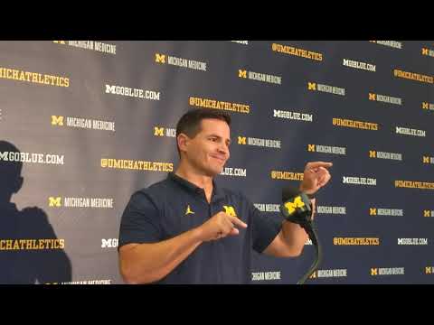 Michigan D.C Mike Macdonald talks impressive linebacker gains, more