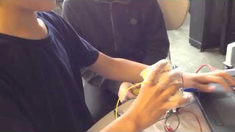 DL Explains His MakeyMakey Joystick