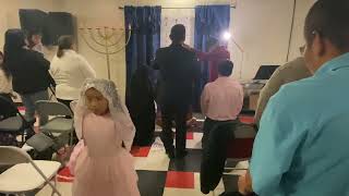 Presentación De Jorge Trujillo Y Cecilia Trujillo