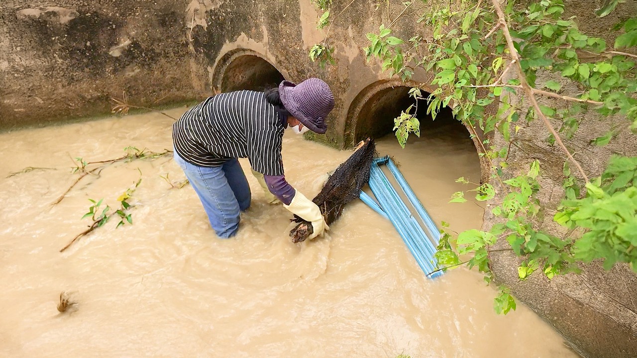 Heavy Equipment vs  Massive Mud Blockage
