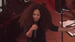 Watch Joy Denalane So Sieht Man Sich Wieder feat Tua video