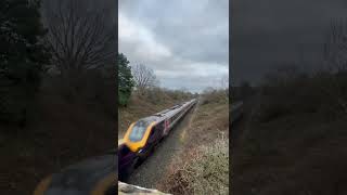 221 and 220 with triple tones! #train #trainspotting #railway #shorts screenshot 4