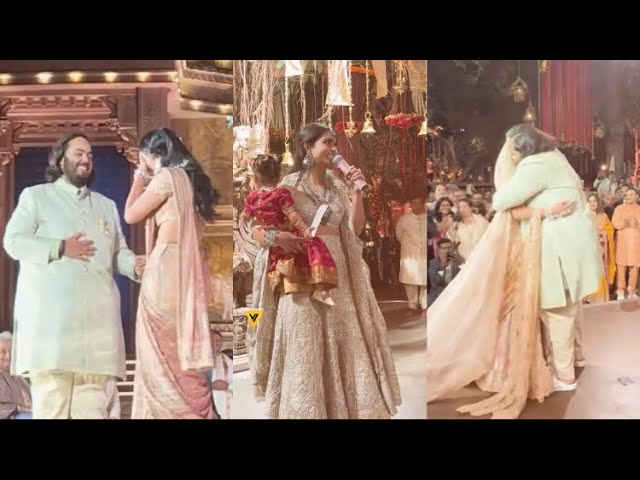 50 best pictures from Anushka Sharma and Virat Kohli's Mumbai reception |  Indian bridal dress, Golden bridal lehenga, Indian bridal fashion