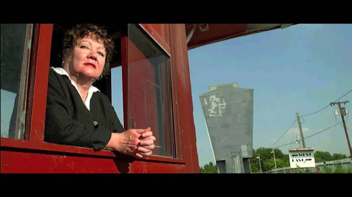 S E Hinton Biography, Part 1 of 2