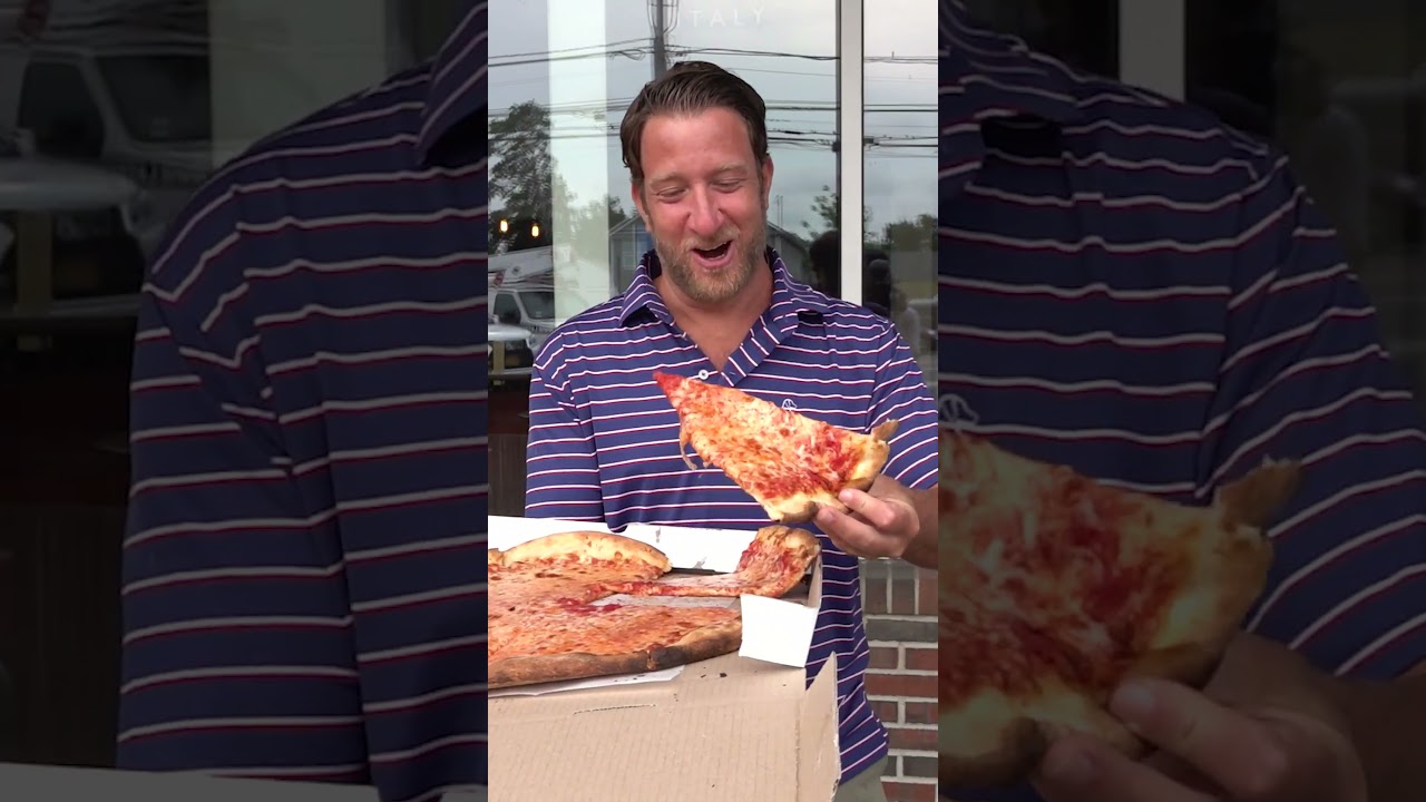Dave Portnoy Catches Pizza Maker Lurking In The Back Of His Review