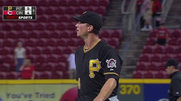 PIT@CIN: Watson fans Bruce to get out of jam in 8th