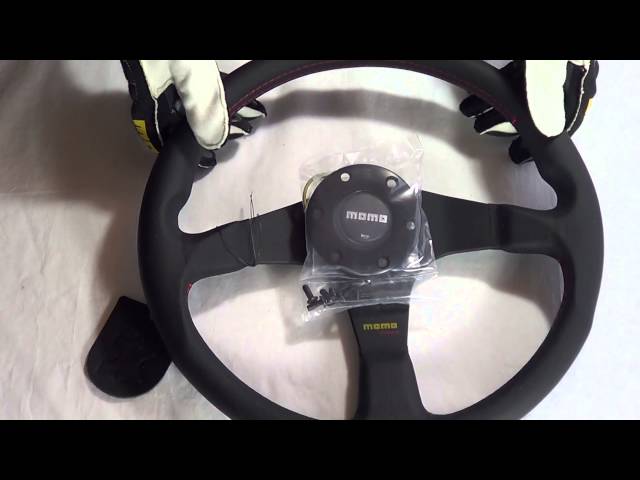 Momo Tuner 350mm 3mm Black Leather Steering Wheel With Red Stitching Tun35bk0b Tun32bk0b Youtube