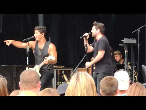 Dan + Shay Performing Parking Brake