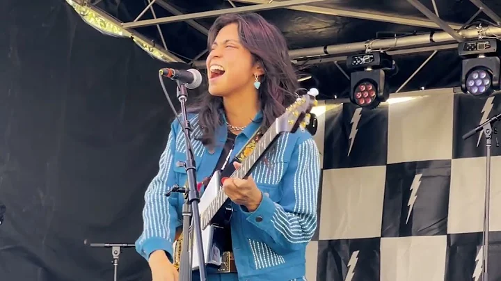 Reyna Tropical Cartagena Live Full Song