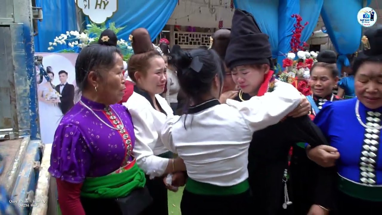XẮNG ẢI ÊM PAY HƯƠN PHÙA CHỊ GÁI HÁT TẶNG CÔ DÂU NGỌC QUYÊN