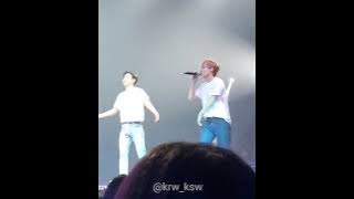 SF9 IMPERFECT CONCERT DAY 1 (Rowoon Playing with Fantasy and running around them in the concert hall