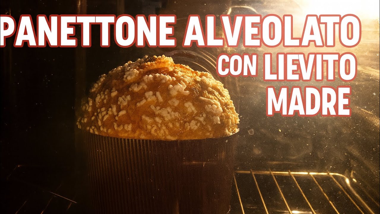 PANETTONE foglie d’oro ALVEOLATO con LIEVITO MADRE con semplice PLANETARIA 