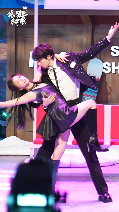 Sizzling Chemistry on the Dance Floor🥵🔥 #estheryu #yushuxin #linyi #hellosaturday #hi6 #troublemaker