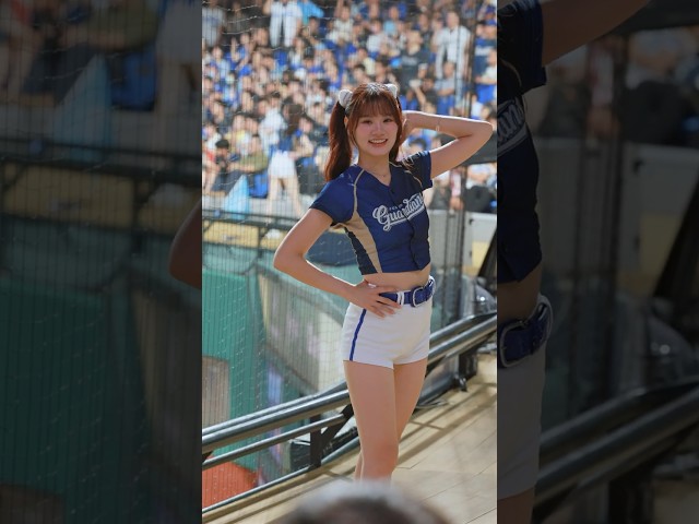 沁沁的甜笑真的是百看不厭 😻 20260918 FUBON ANGELS 沁沁 應援曲 張育成 BLUE POWER 不一樣了 CPBL Taiwan Cheer 美麗鏡界