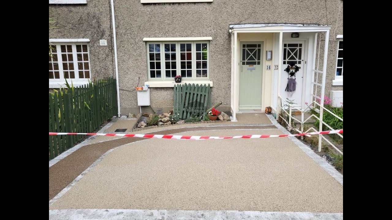 Resin Bound Driveway and Footpath in Dundrum, Co  Dublin