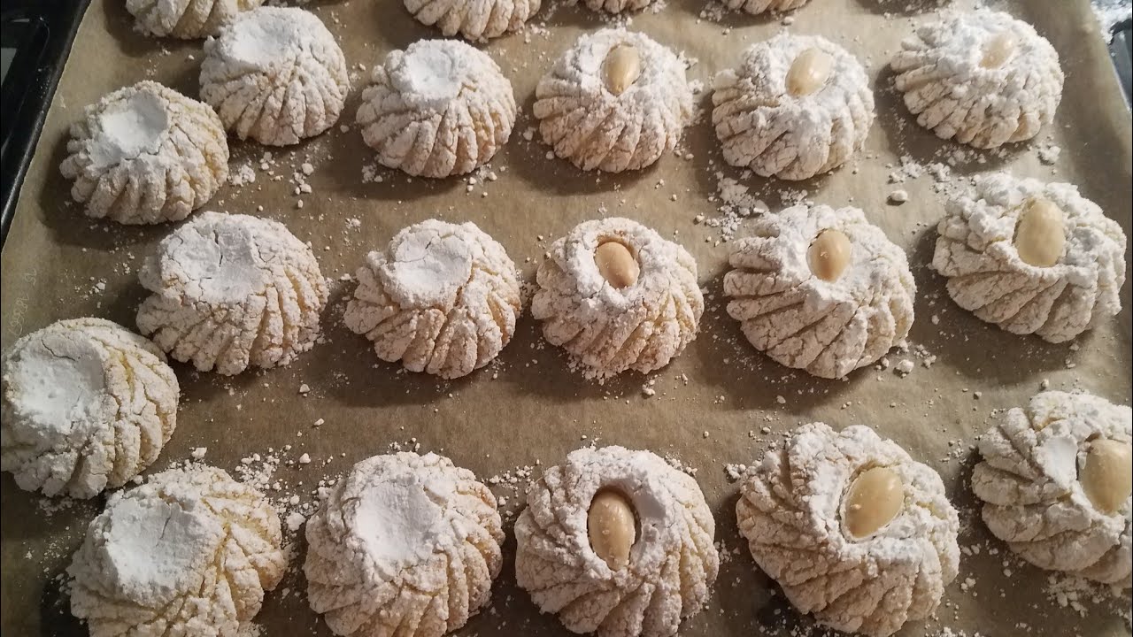 Marokkaanse amandelkoekjes mlouza-- halwa diyal louz mlouza