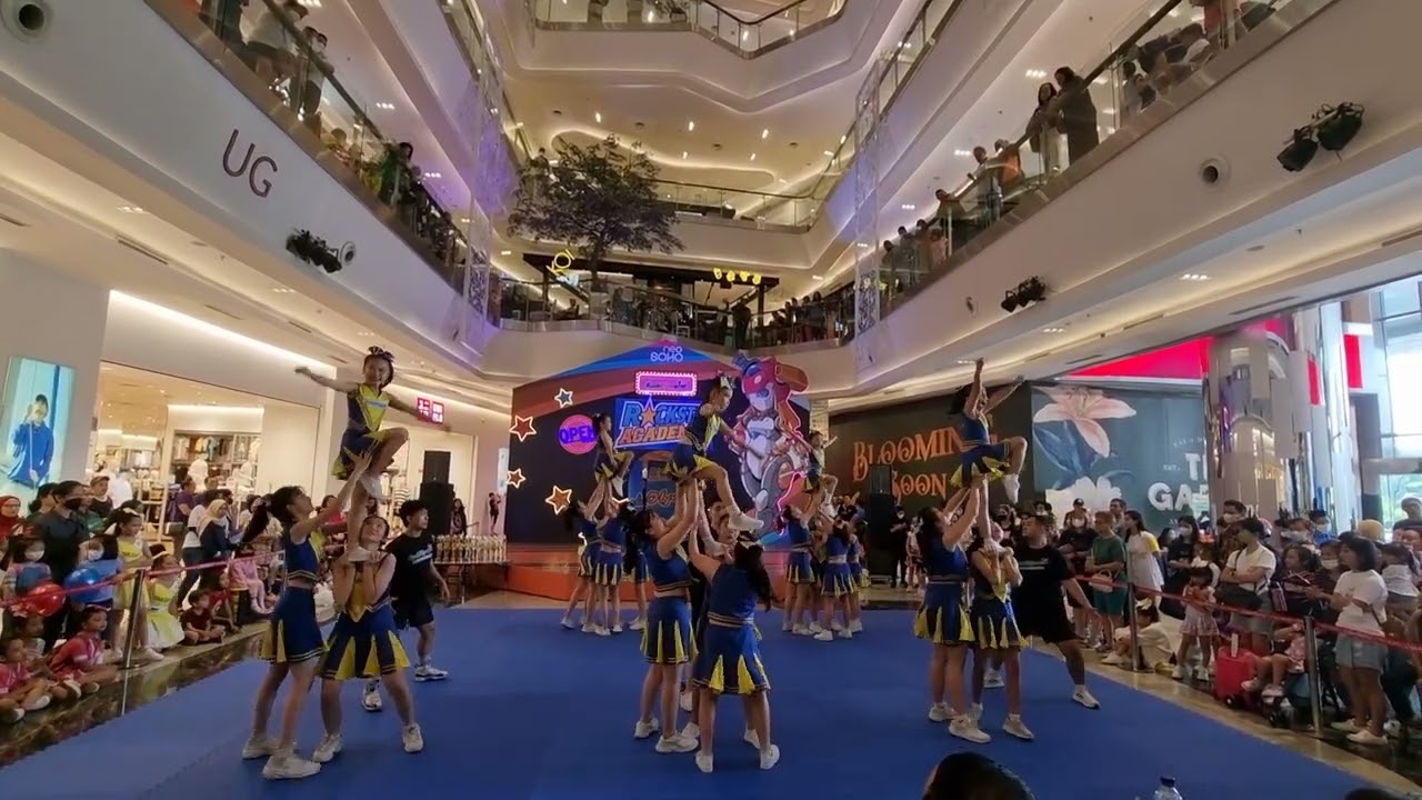 Firestorm Cheerleading team got 2nd place Rockolympic Rockstar Academy..