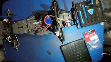 Replacing a Broken Output Yoke on My Traxxas Rustler