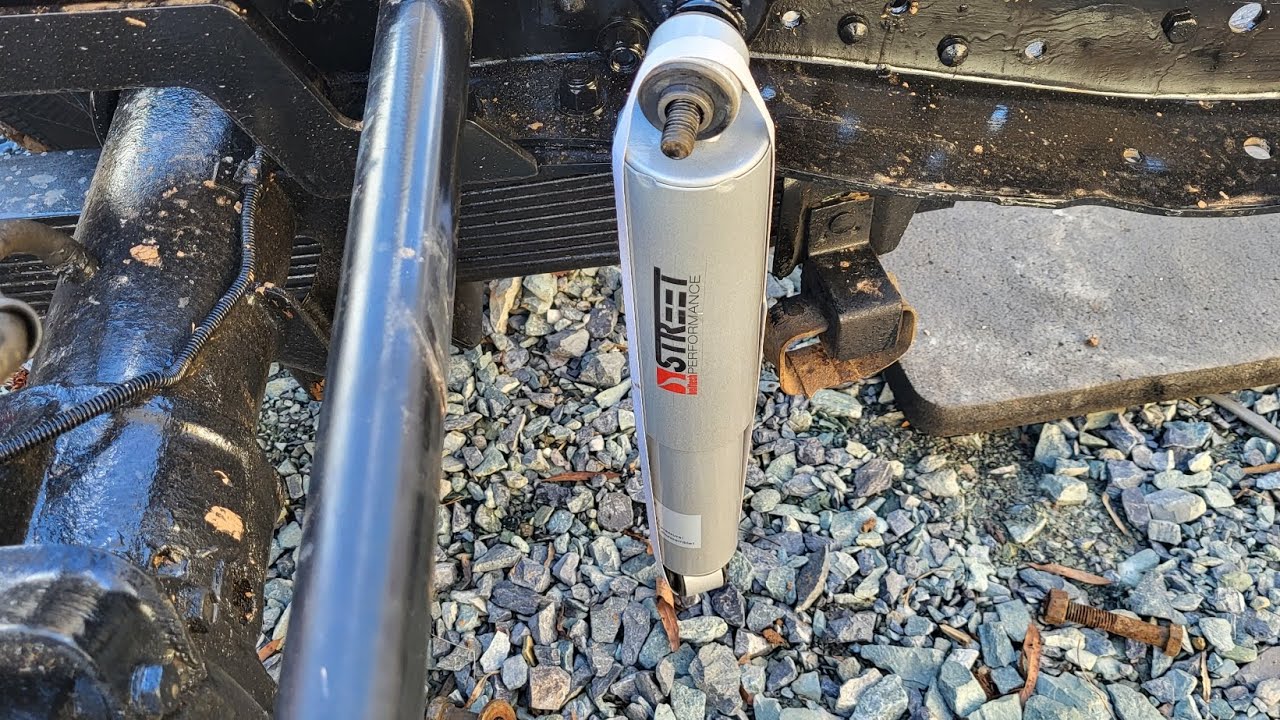 My rear Belltech shocks don't fit. #RuntotheSun #Belltech - YouTube