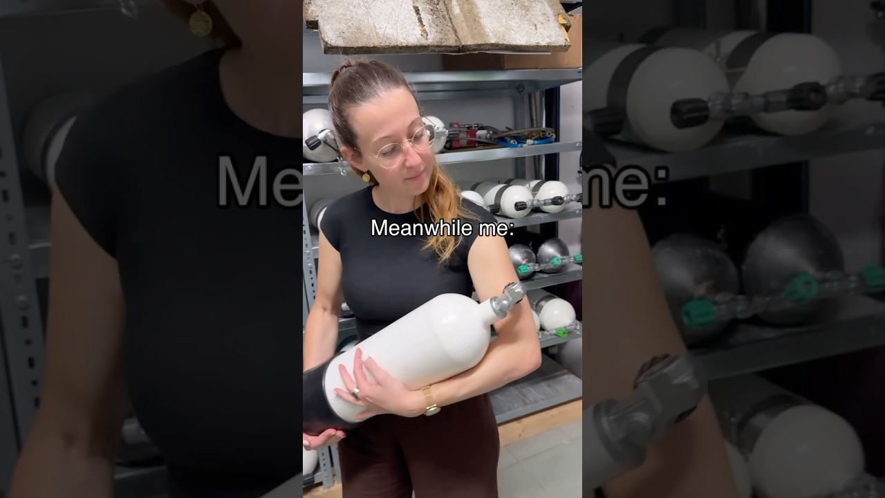 Please tell me someone can relate, feeling like the only one rn 🫣